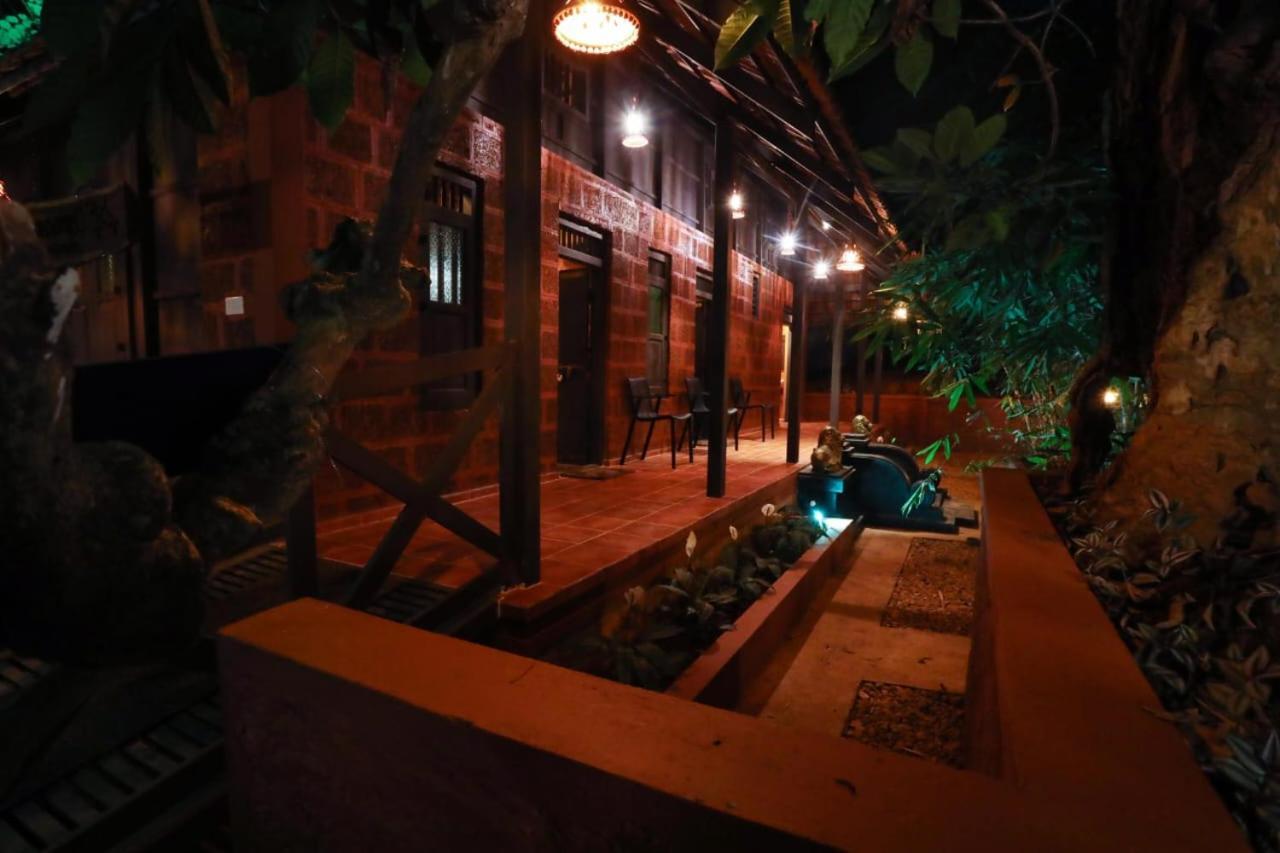 Greens Tree House & Wood House Sultan Bathery Buitenkant foto