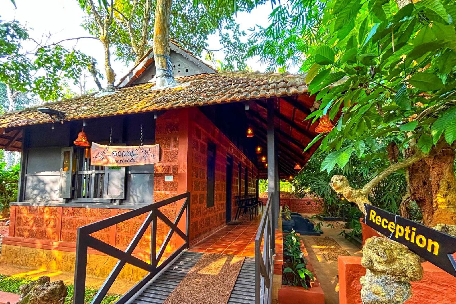 Greens Tree House & Wood House Sultan Bathery Buitenkant foto